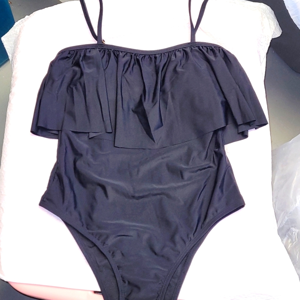 NWTS- Ladies size medium black swimsuit